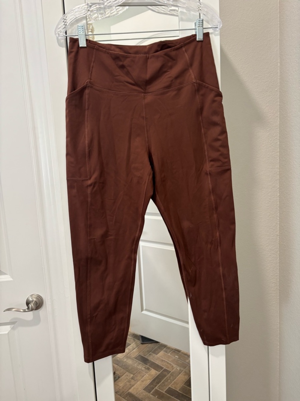 girlfriend collective Cropped High-Rise Leggings in Dark Brown